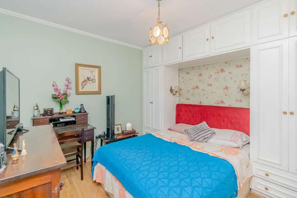 Apartamento com 3 quartos à venda, 129m2 em Moema, São Paulo - SP - imagem 2 Foto 2 de Apartamento com 3 quartos à venda, 129m2 em Moema, São Paulo - SP