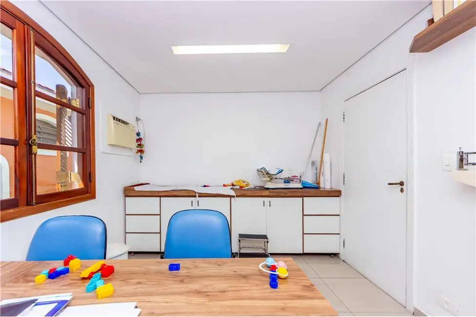 Casa com 5 quartos à venda, 185m2 em Planalto Paulista, São Paulo - SP - imagem 9 Foto 9 de Casa com 5 quartos à venda, 185m2 em Planalto Paulista, São Paulo - SP