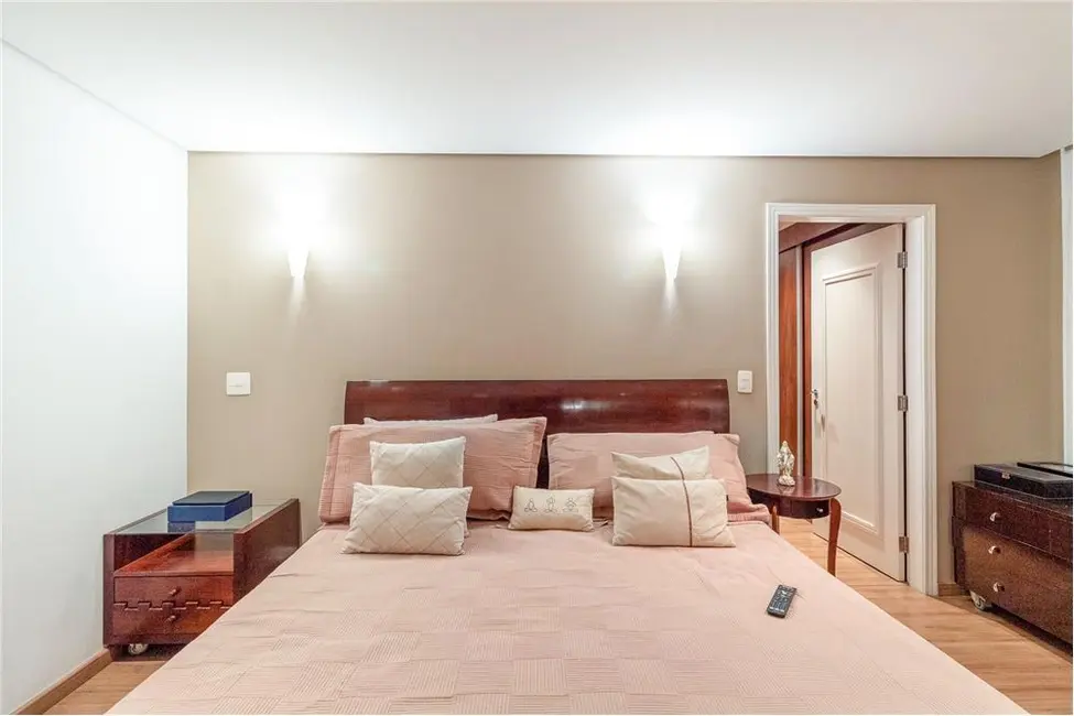 Apartamento com 4 quartos à venda, 320m2 em Tatuapé, São Paulo - SP - imagem 3 Foto 3 de Apartamento com 4 quartos à venda, 320m2 em Tatuapé, São Paulo - SP