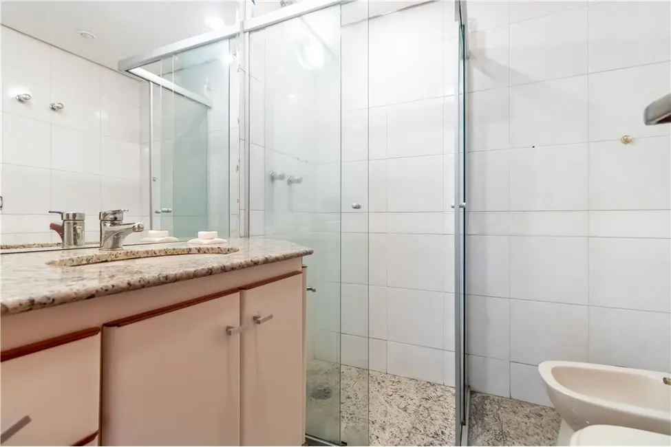 Foto 3 de Apartamento com 3 quartos à venda, 245m2 em Vila Suzana, São Paulo - SP