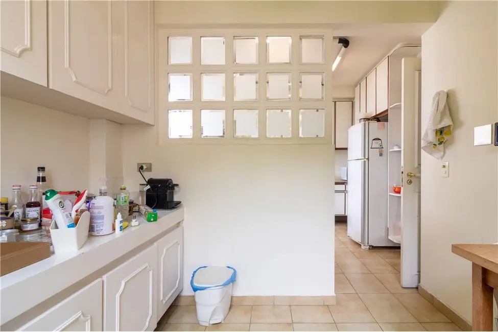 Foto 8 de Apartamento com 4 quartos à venda, 251m2 em Real Parque, São Paulo - SP