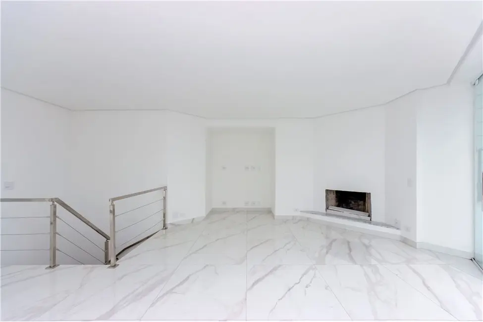 Foto 5 de Cobertura com 3 quartos à venda, 250m2 em Moema, São Paulo - SP