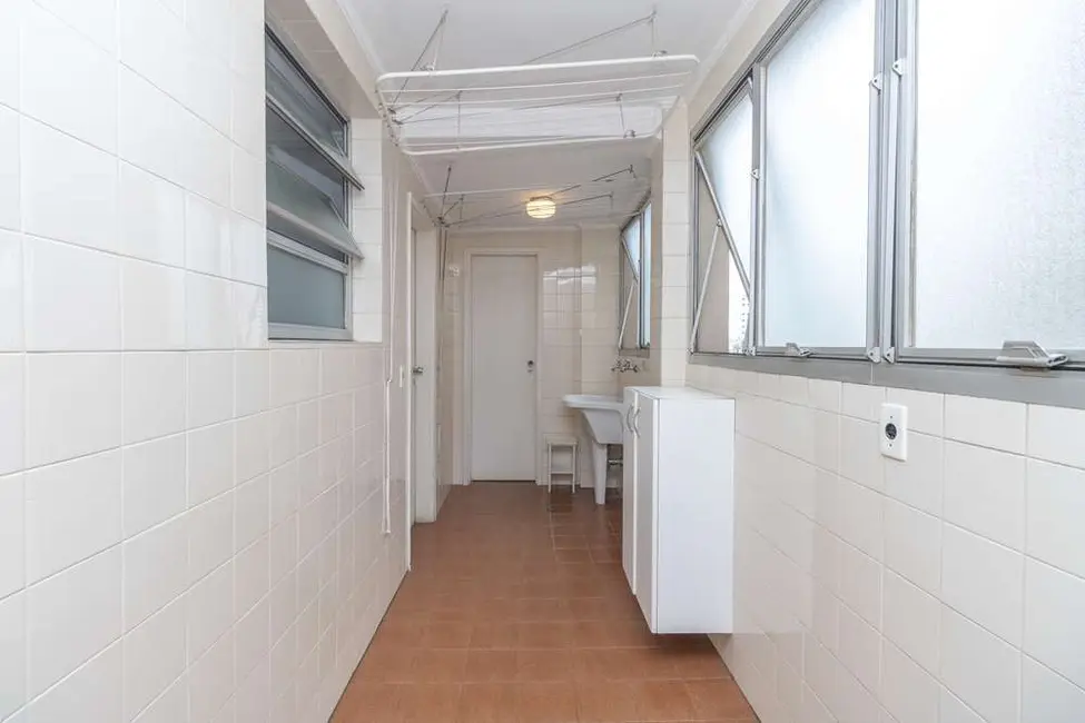 Foto 4 de Apartamento com 3 quartos à venda, 95m2 em Moema, São Paulo - SP