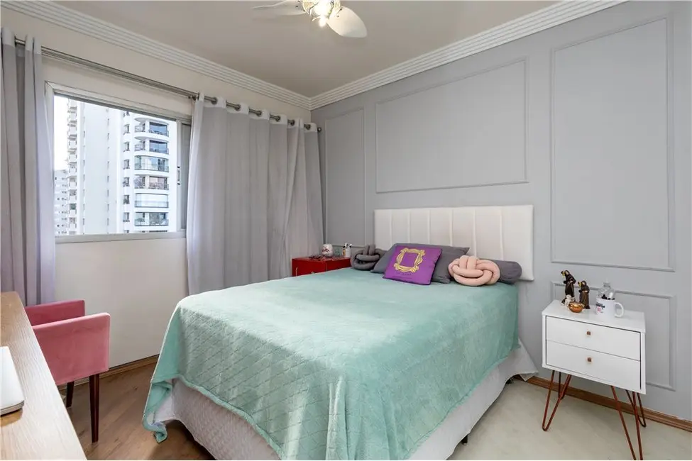 Foto 3 de Apartamento com 3 quartos à venda, 208m2 em Moema, São Paulo - SP