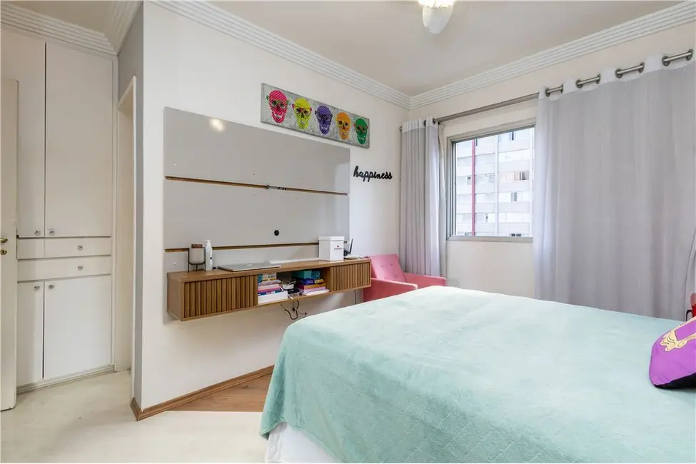 Foto 5 de Apartamento com 3 quartos à venda, 208m2 em Moema, São Paulo - SP