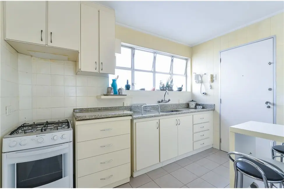 Foto 5 de Apartamento com 3 quartos à venda, 116m2 em Moema, São Paulo - SP