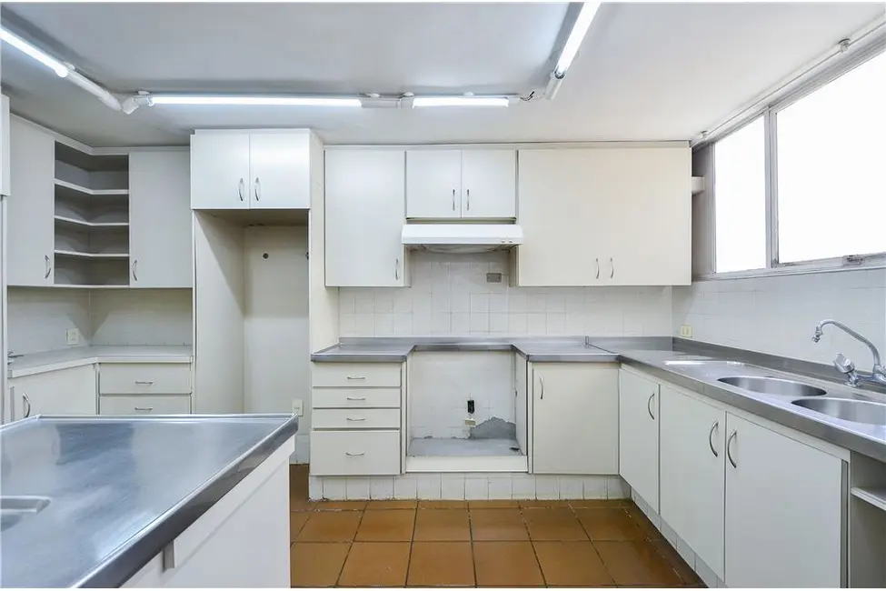 Apartamento com 3 quartos à venda, 256m2 em Cerqueira César, São Paulo - SP - imagem 6 Foto 6 de Apartamento com 3 quartos à venda, 256m2 em Cerqueira César, São Paulo - SP