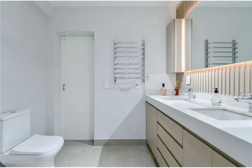 Foto 8 de Apartamento com 3 quartos à venda, 136m2 em Pinheiros, São Paulo - SP