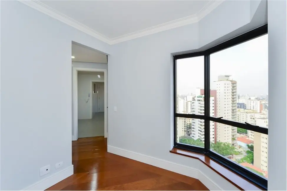 Foto 7 de Apartamento com 5 quartos à venda, 185m2 em Aclimação, São Paulo - SP