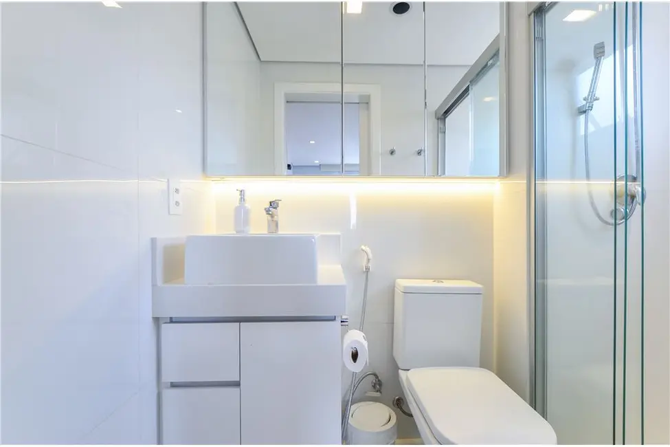 Apartamento com 4 quartos à venda, 131m2 em Aclimação, São Paulo - SP - imagem 8 Foto 8 de Apartamento com 4 quartos à venda, 131m2 em Aclimação, São Paulo - SP