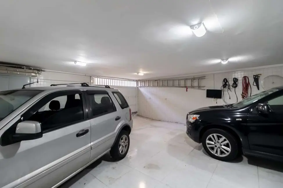 Foto 5 de Casa com 4 quartos à venda, 622m2 em Cambuci, São Paulo - SP