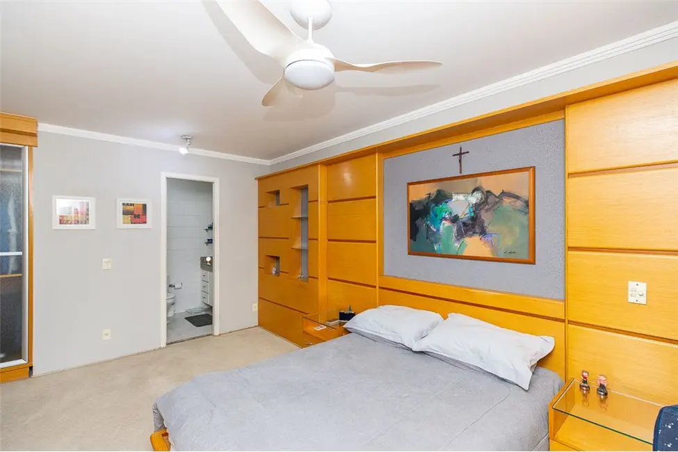 Foto 6 de Apartamento com 3 quartos à venda, 223m2 em São Paulo - SP