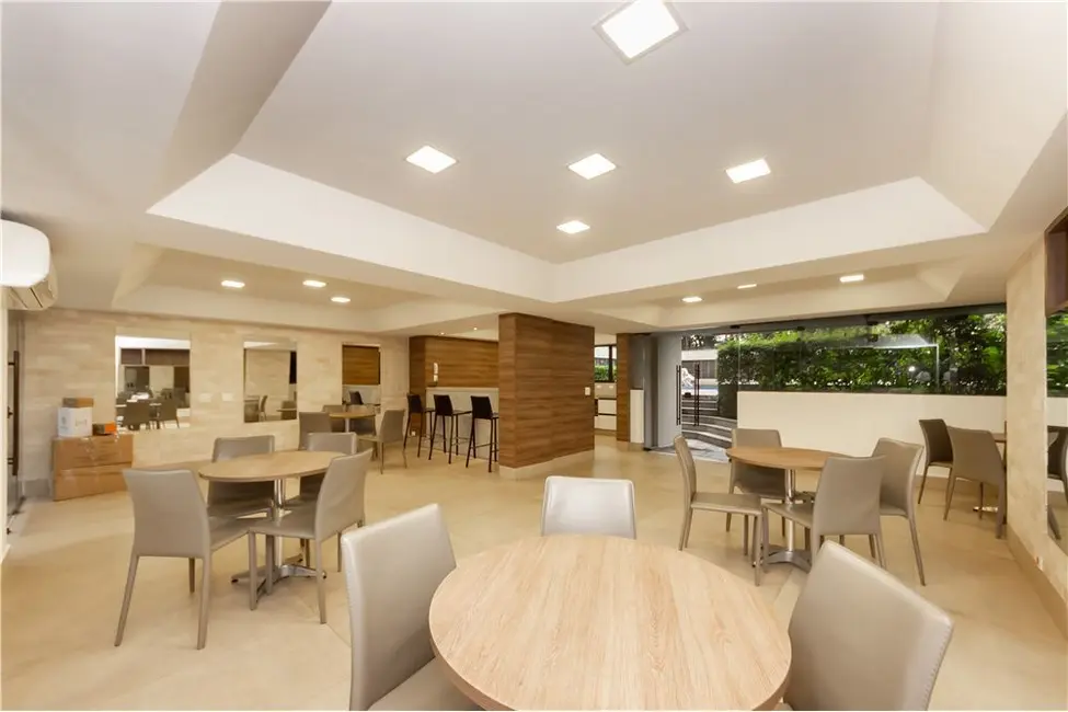 Apartamento com 3 quartos à venda, 158m2 em Vila Nova Conceição, São Paulo - SP - imagem 5 Foto 5 de Apartamento com 3 quartos à venda, 158m2 em Vila Nova Conceição, São Paulo - SP