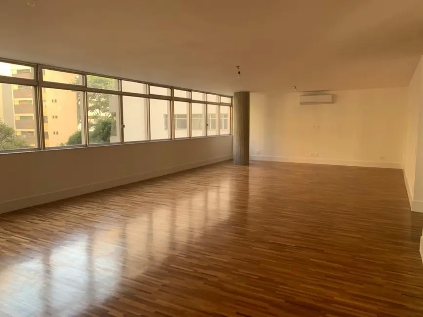 Apartamento com 3 quartos à venda, 341m2 em Santa Cecília, São Paulo - SP - imagem 9 Foto 9 de Apartamento com 3 quartos à venda, 341m2 em Santa Cecília, São Paulo - SP