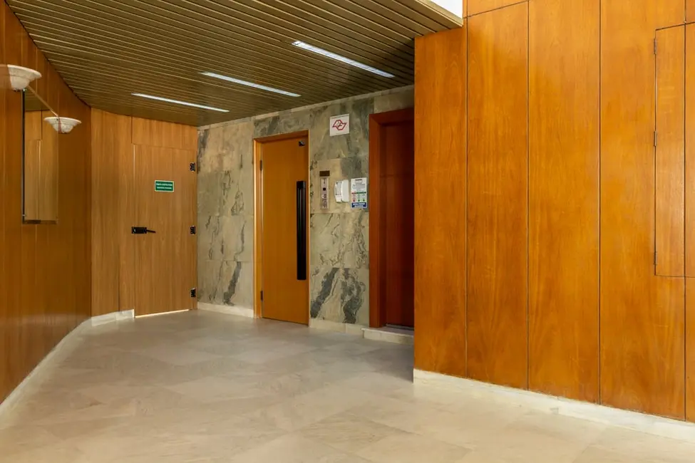 Apartamento com 3 quartos à venda, 180m2 em Santa Cecília, São Paulo - SP - imagem 5 Foto 5 de Apartamento com 3 quartos à venda, 180m2 em Santa Cecília, São Paulo - SP