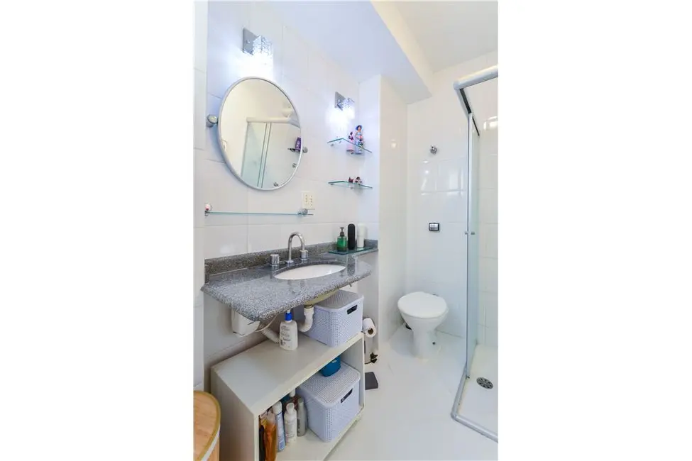 Apartamento com 2 quartos à venda, 85m2 em Aclimação, São Paulo - SP - imagem 9 Foto 9 de Apartamento com 2 quartos à venda, 85m2 em Aclimação, São Paulo - SP