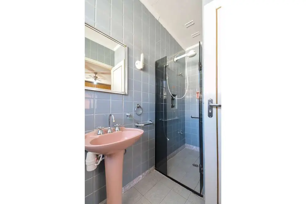 Casa com 5 quartos à venda, 282m2 em Bosque da Saúde, São Paulo - SP - imagem 2 Foto 2 de Casa com 5 quartos à venda, 282m2 em Bosque da Saúde, São Paulo - SP