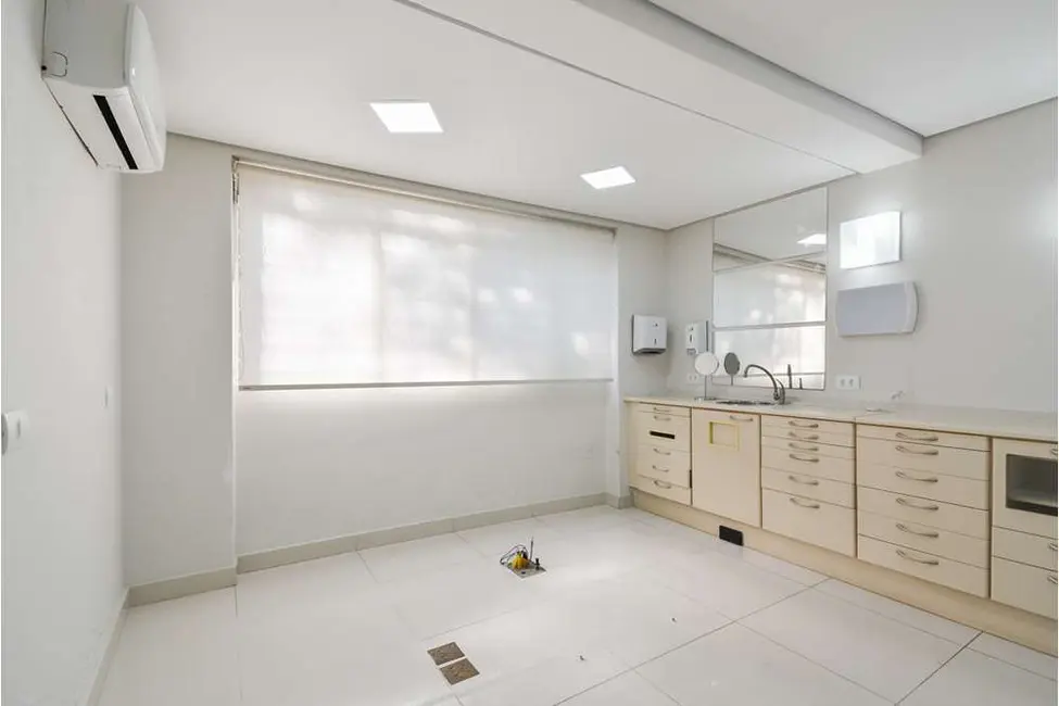 Foto 3 de Casa com 3 quartos à venda, 150m2 em Mirandópolis, São Paulo - SP