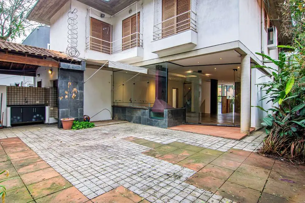 Foto 1 de Casa com 4 quartos à venda, 330m2 em Jardim Morumbi, São Paulo - SP