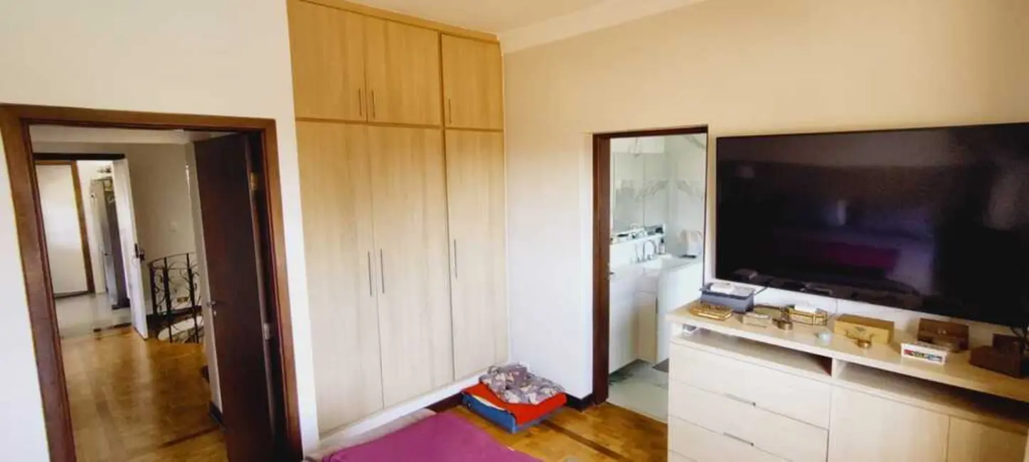 Casa com 4 quartos à venda, 500m2 em Alto da Lapa, São Paulo - SP - imagem 8 Foto 8 de Casa com 4 quartos à venda, 500m2 em Alto da Lapa, São Paulo - SP