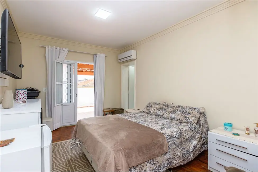 Foto 6 de Casa com 4 quartos à venda, 131m2 em Jardim Aeroporto, São Paulo - SP