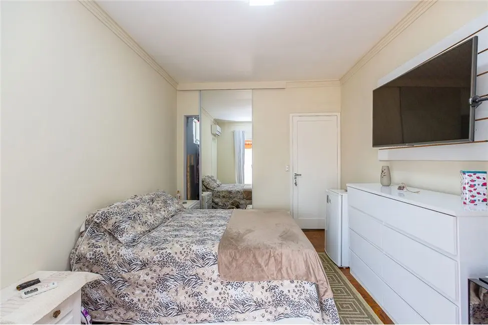 Foto 7 de Casa com 4 quartos à venda, 131m2 em Jardim Aeroporto, São Paulo - SP