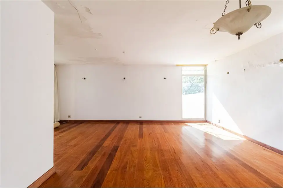 Casa com 4 quartos à venda, 307m2 em Vila Mascote, São Paulo - SP - imagem 9 Foto 9 de Casa com 4 quartos à venda, 307m2 em Vila Mascote, São Paulo - SP
