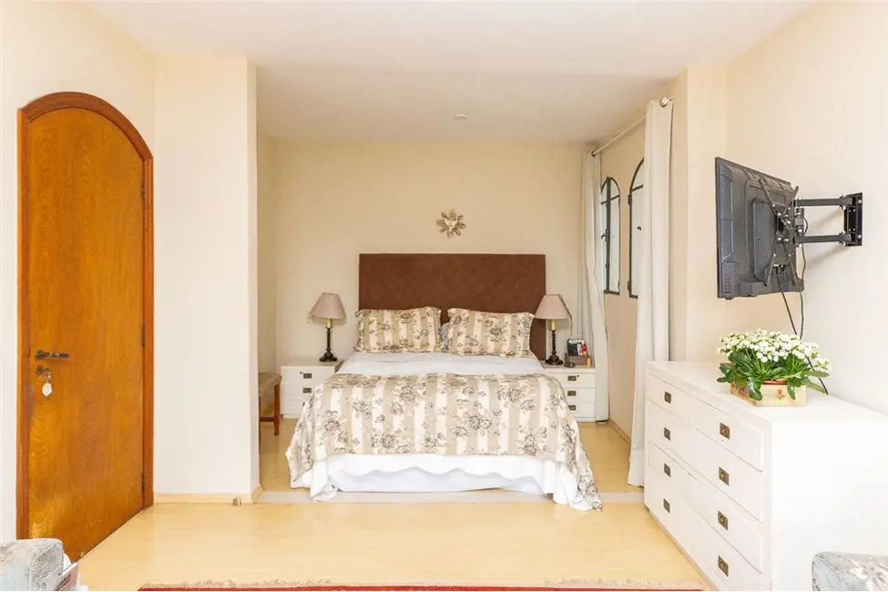 Foto 8 de Casa com 4 quartos à venda, 641m2 em Jardim Leonor, São Paulo - SP