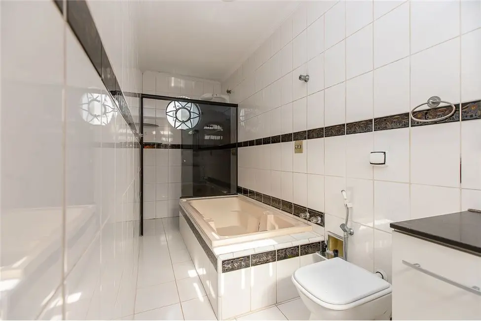 Casa com 2 quartos à venda, 136m2 em Jardim Aeroporto, São Paulo - SP - imagem 9 Foto 9 de Casa com 2 quartos à venda, 136m2 em Jardim Aeroporto, São Paulo - SP