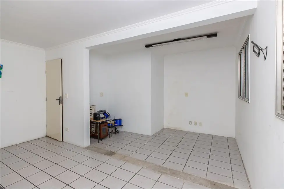 Casa com 2 quartos à venda, 136m2 em Jardim Aeroporto, São Paulo - SP - imagem 4 Foto 4 de Casa com 2 quartos à venda, 136m2 em Jardim Aeroporto, São Paulo - SP