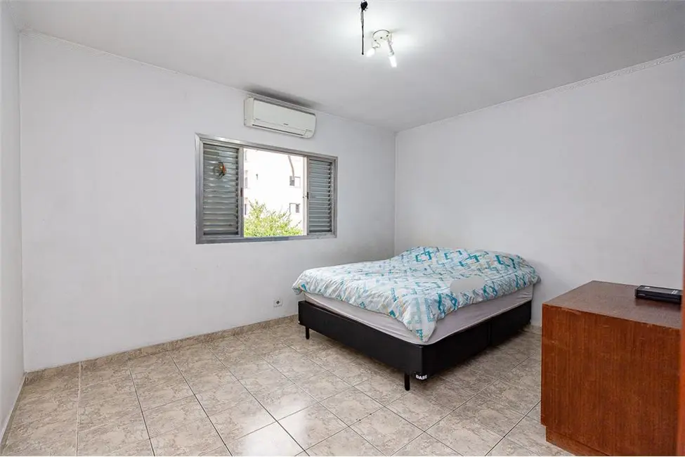 Foto 8 de Casa com 3 quartos à venda, 210m2 em Vila Congonhas, São Paulo - SP