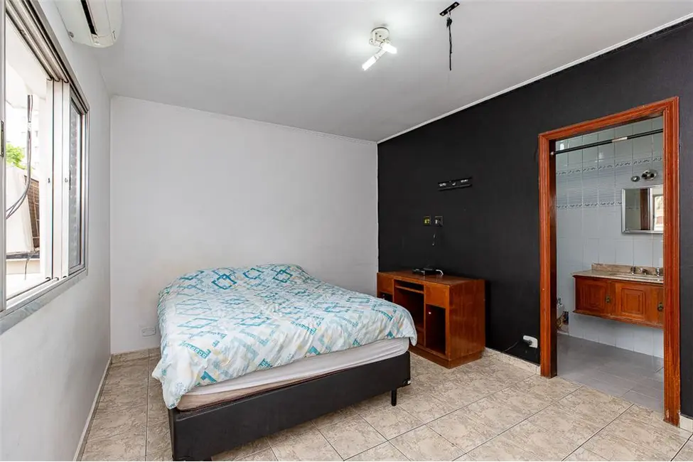 Foto 9 de Casa com 3 quartos à venda, 210m2 em Vila Congonhas, São Paulo - SP