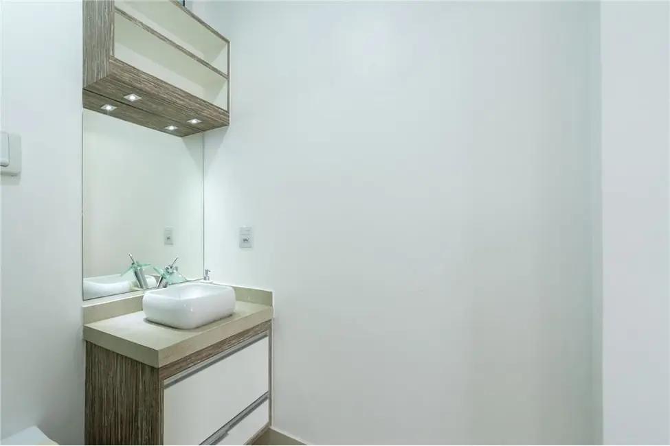 Foto 2 de Casa com 7 quartos à venda, 800m2 em Jardim Leonor, São Paulo - SP