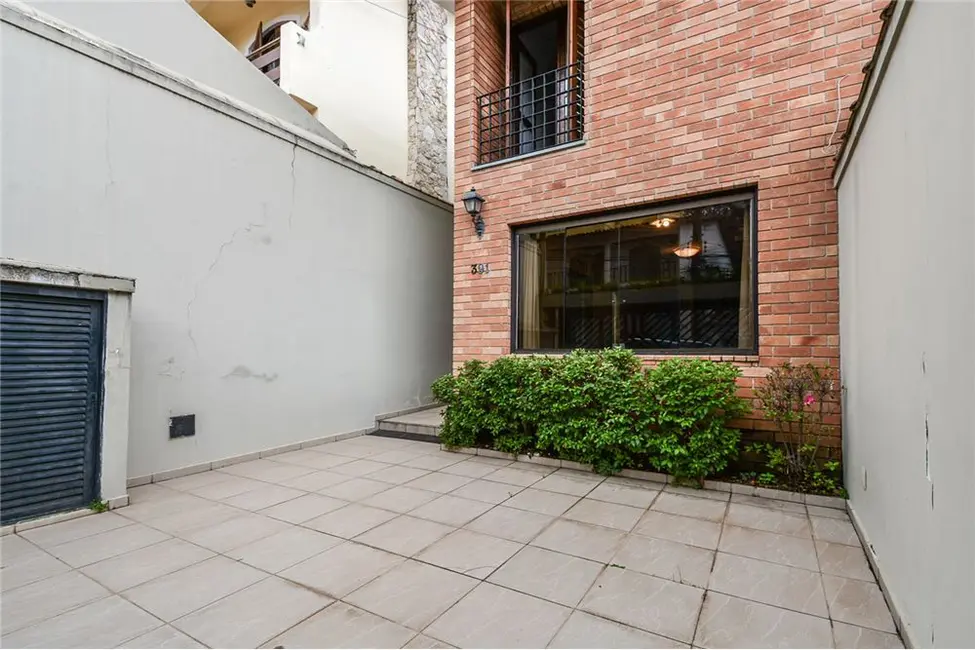 Foto 2 de Casa com 3 quartos à venda, 140m2 em Vila Madalena, São Paulo - SP