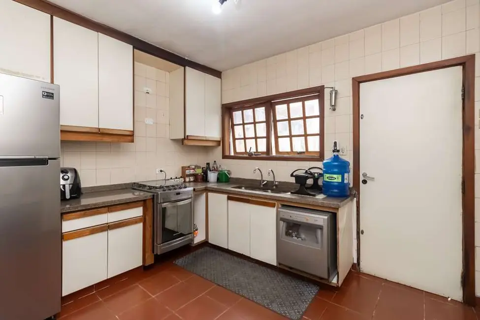 Casa com 6 quartos à venda, 277m2 em Chácara Santo Antônio (Zona Sul), São Paulo - SP - imagem 4 Foto 4 de Casa com 6 quartos à venda, 277m2 em Chácara Santo Antônio (Zona Sul), São Paulo - SP