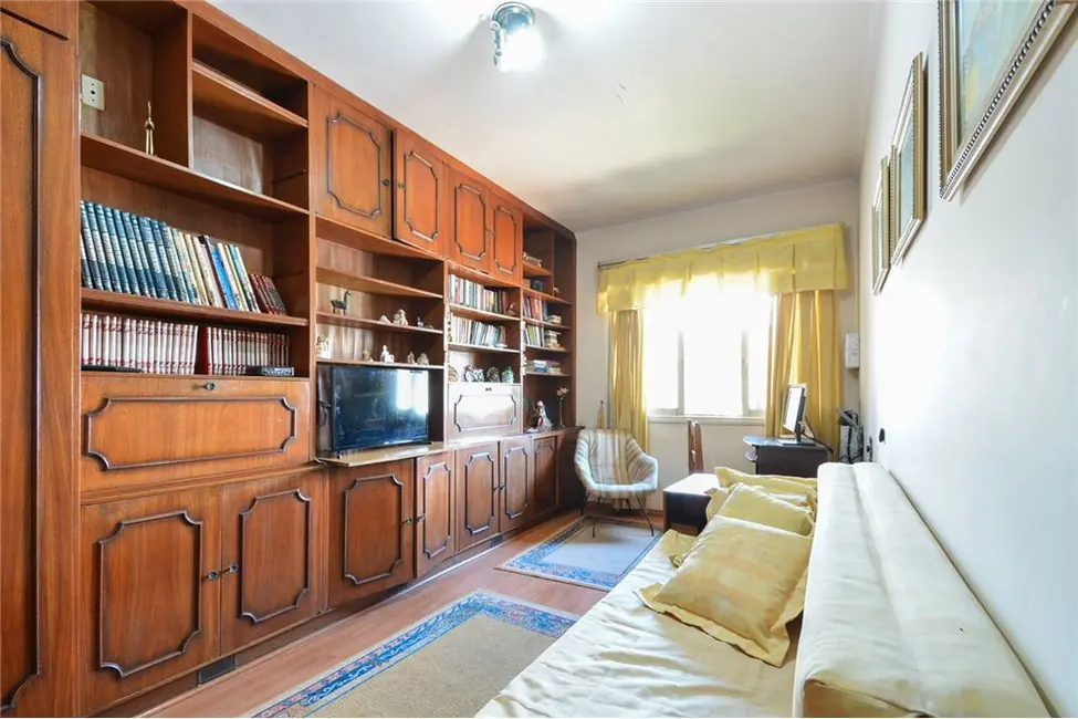 Foto 9 de Casa com 3 quartos à venda, 240m2 em Vila Monumento, São Paulo - SP