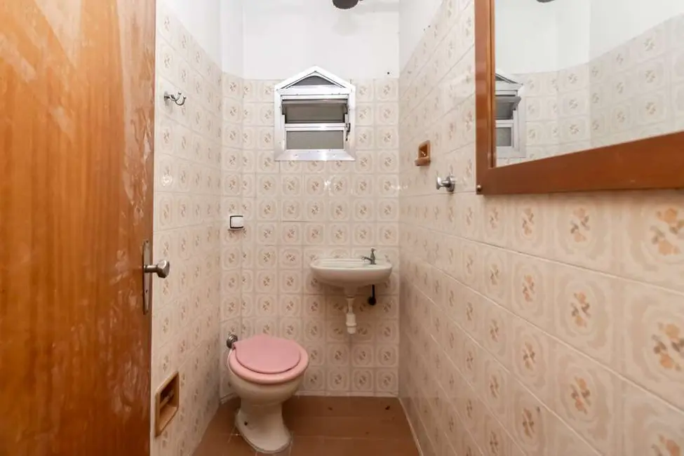 Casa com 3 quartos à venda, 209m2 em Interlagos, São Paulo - SP - imagem 3 Foto 3 de Casa com 3 quartos à venda, 209m2 em Interlagos, São Paulo - SP