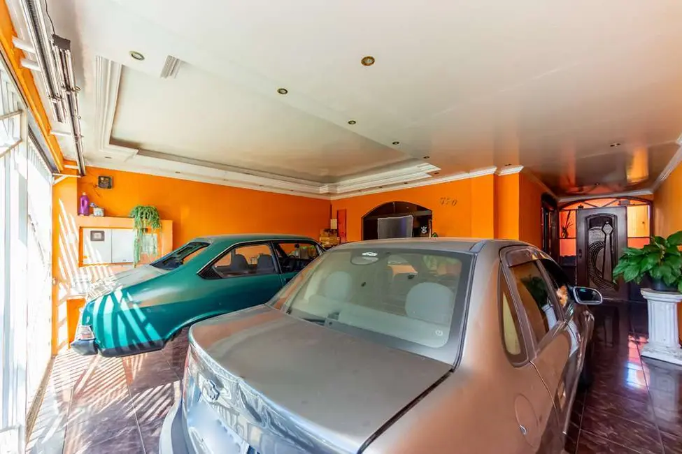 Foto 3 de Casa com 3 quartos à venda, 250m2 em Vila Antonieta, São Paulo - SP