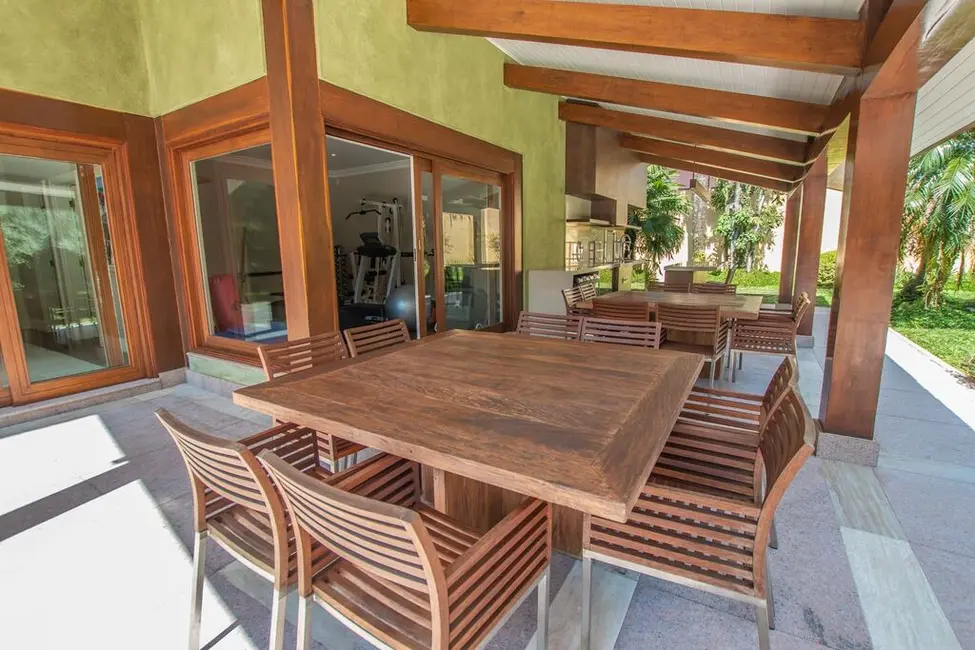 Foto 3 de Casa com 3 quartos à venda, 720m2 em Parque dos Príncipes, São Paulo - SP