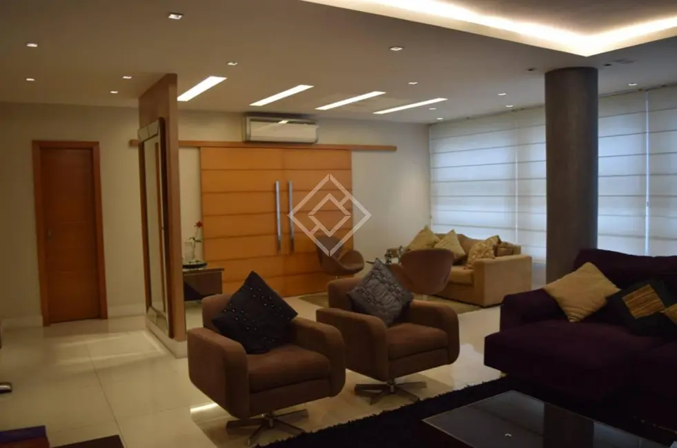 Foto 3 de Apartamento com 3 quartos à venda, 200m2 em Mangueira, Rio De Janeiro - RJ