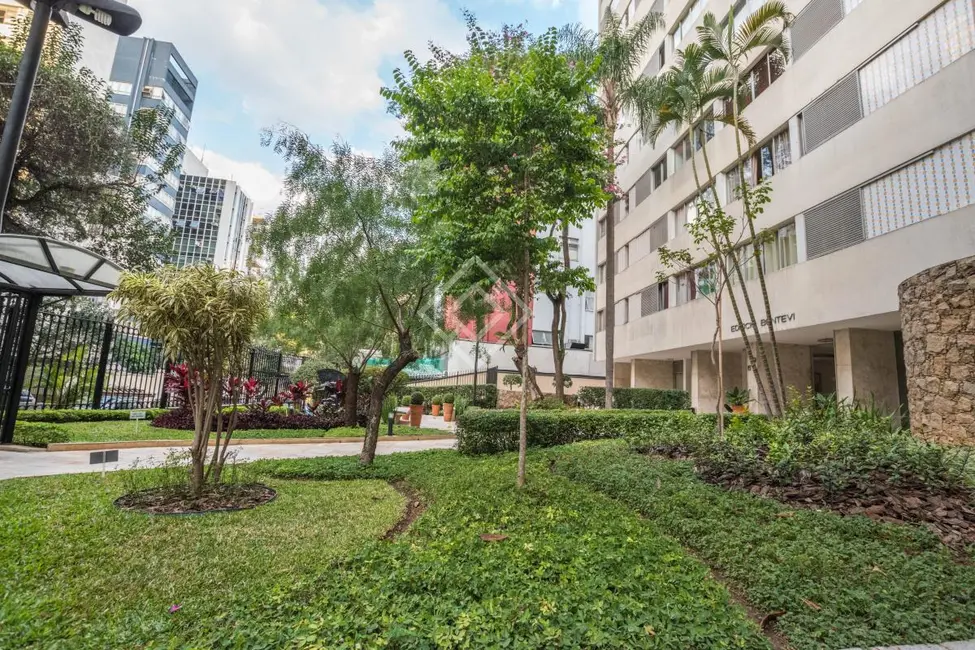 Foto 4 de Apartamento com 3 quartos à venda, 107m2 em Higienópolis, São Paulo - SP