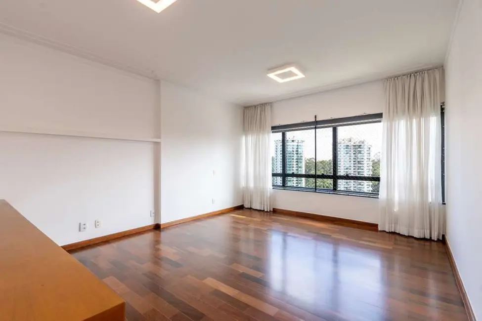 Foto 5 de Apartamento com 4 quartos à venda, 285m2 em São Paulo - SP