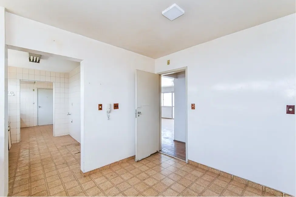 Apartamento com 3 quartos à venda, 142m2 em Paraíso do Morumbi, São Paulo - SP - imagem 6 Foto 6 de Apartamento com 3 quartos à venda, 142m2 em Paraíso do Morumbi, São Paulo - SP