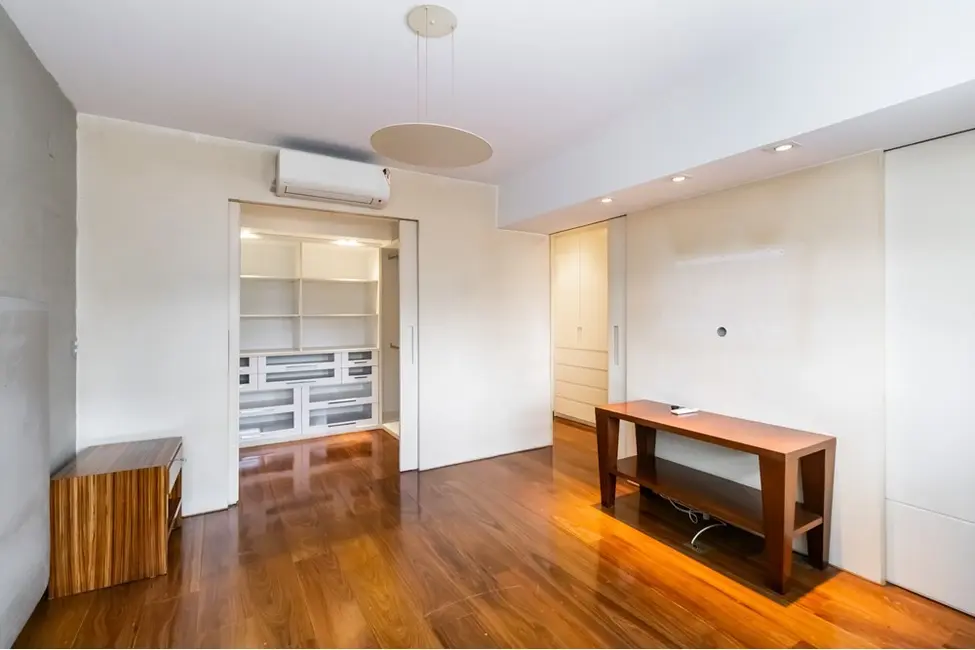 Apartamento com 3 quartos à venda, 170m2 em Real Parque, São Paulo - SP - imagem 4 Foto 4 de Apartamento com 3 quartos à venda, 170m2 em Real Parque, São Paulo - SP