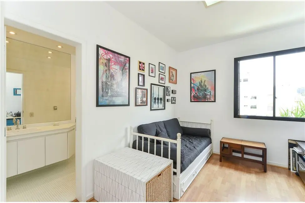 Foto 3 de Apartamento com 4 quartos à venda, 326m2 em Real Parque, São Paulo - SP