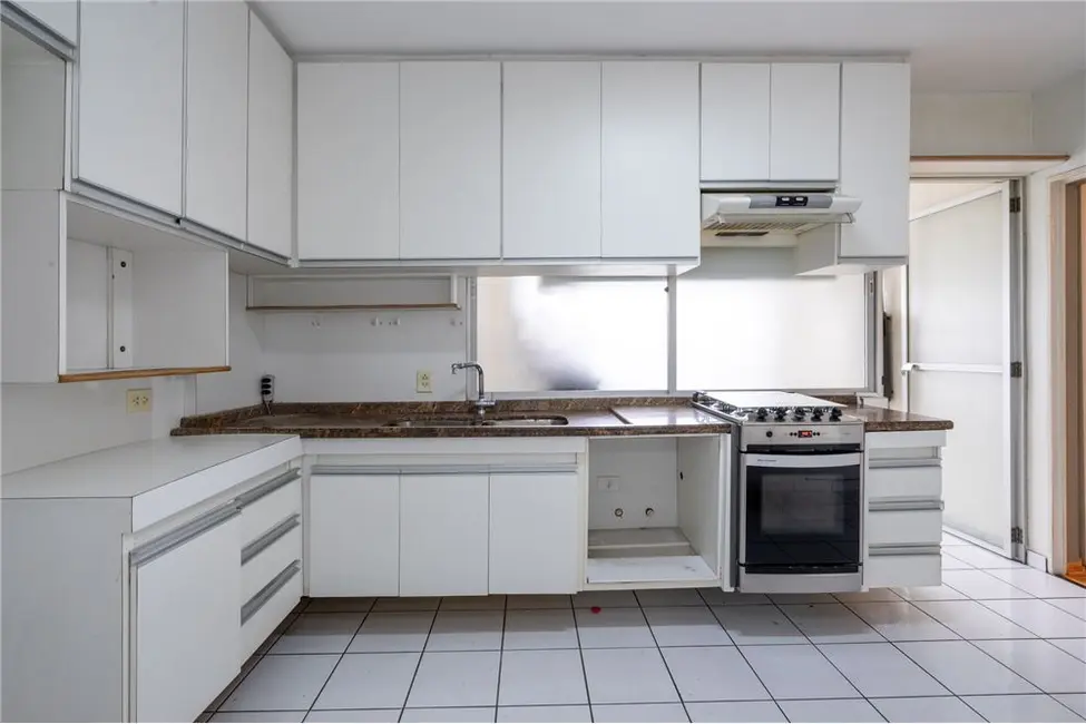 Apartamento com 3 quartos à venda, 127m2 em Vila Andrade, São Paulo - SP - imagem 9 Foto 9 de Apartamento com 3 quartos à venda, 127m2 em Vila Andrade, São Paulo - SP