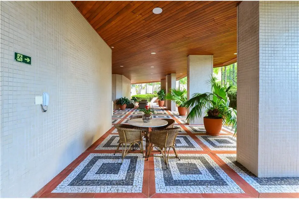 Foto 3 de Apartamento com 4 quartos à venda, 266m2 em Vila Suzana, São Paulo - SP