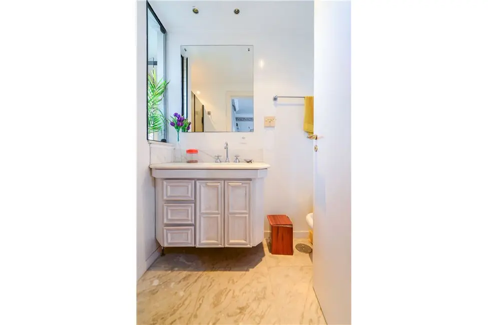 Foto 6 de Apartamento com 4 quartos à venda, 266m2 em Vila Suzana, São Paulo - SP