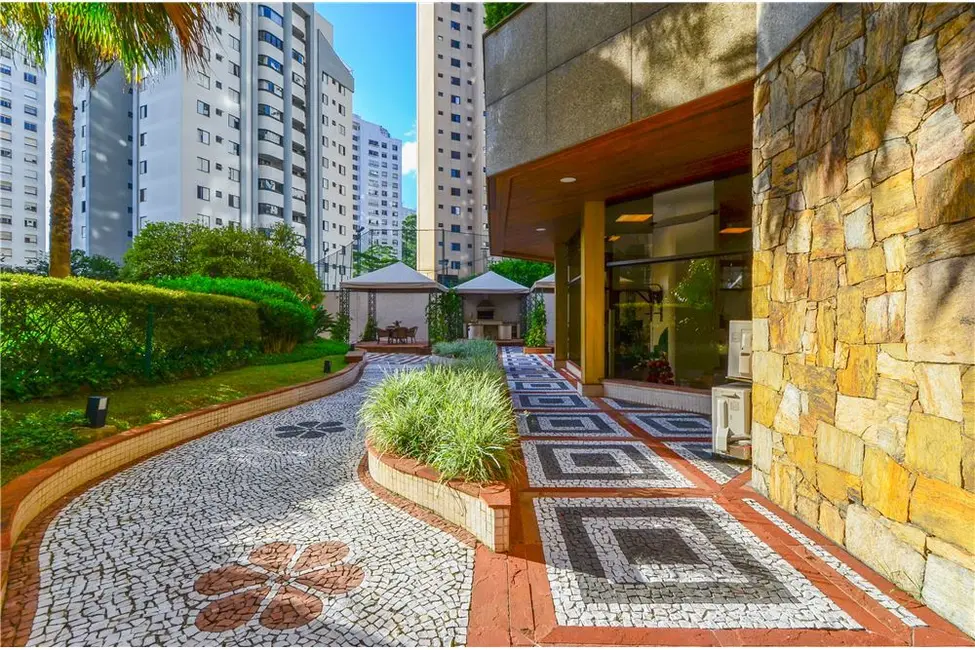 Foto 4 de Apartamento com 4 quartos à venda, 266m2 em Vila Suzana, São Paulo - SP