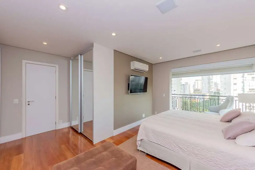 Foto 6 de Apartamento com 4 quartos à venda, 250m2 em São Paulo - SP